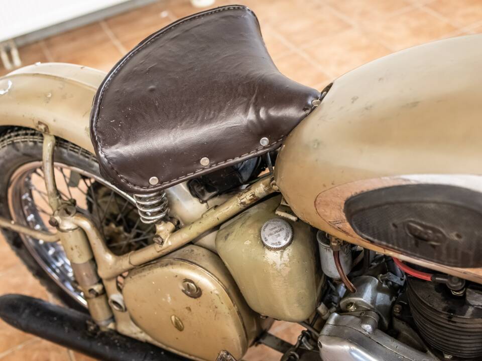Bild 14/19 von BSA A 10 Golden Flash (1953)