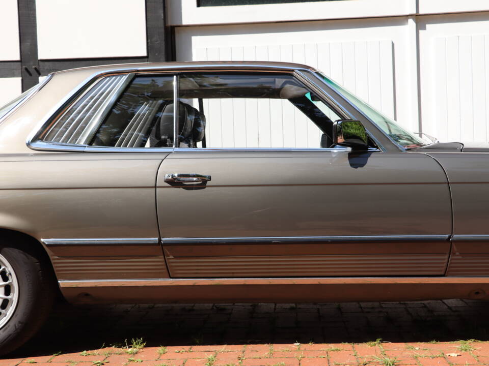 Image 42/59 of Mercedes-Benz 500 SLC (1980)