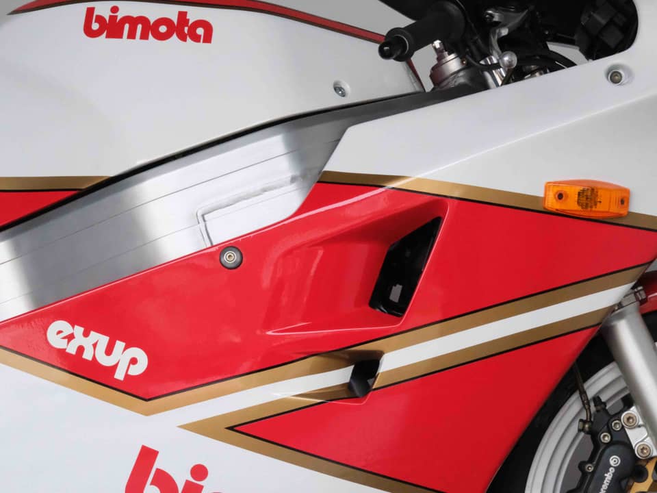 Image 13/95 of Bimota YB6 (1990)