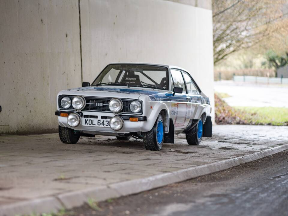 Bild 24/50 von Ford Escort RS 1800 (1975)