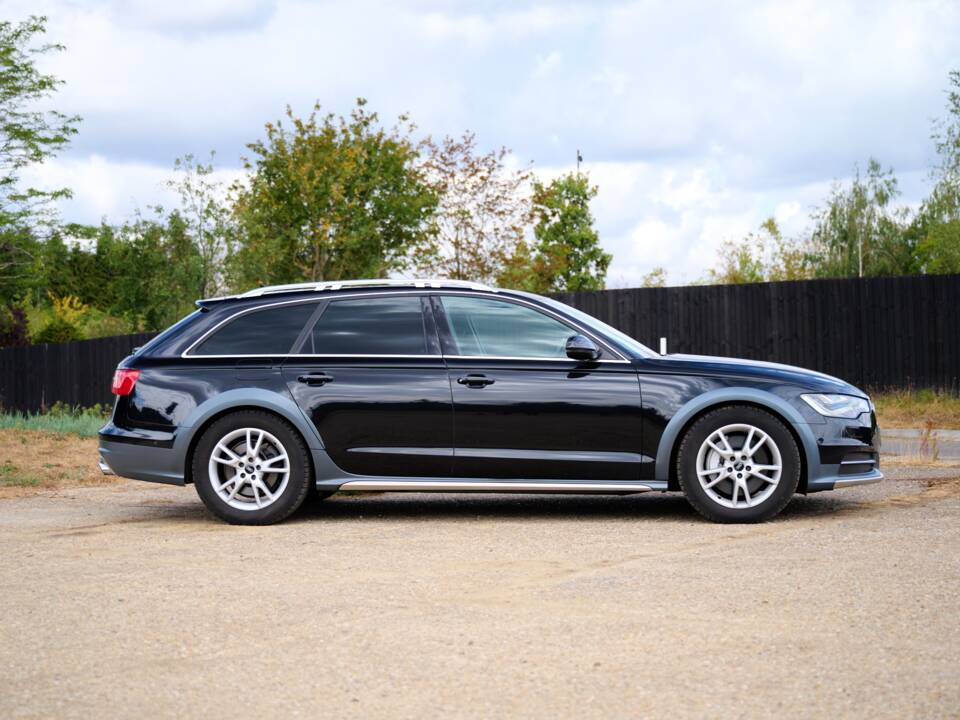 Bild 30/50 von Audi A6 3.0 TFSI allroad quattro (2012)
