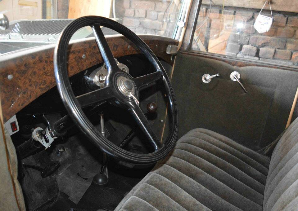 Bild 2/8 von Ford Modell A Tudor Sedan (1931)