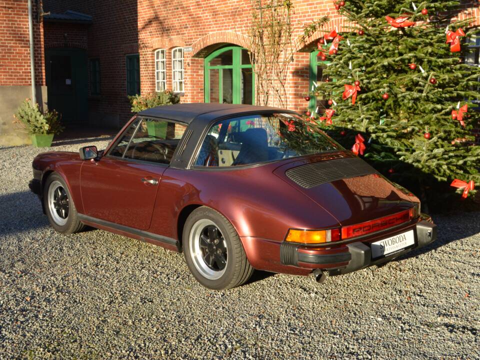Bild 4/13 von Porsche 911 Carrera 3.2 (1984)