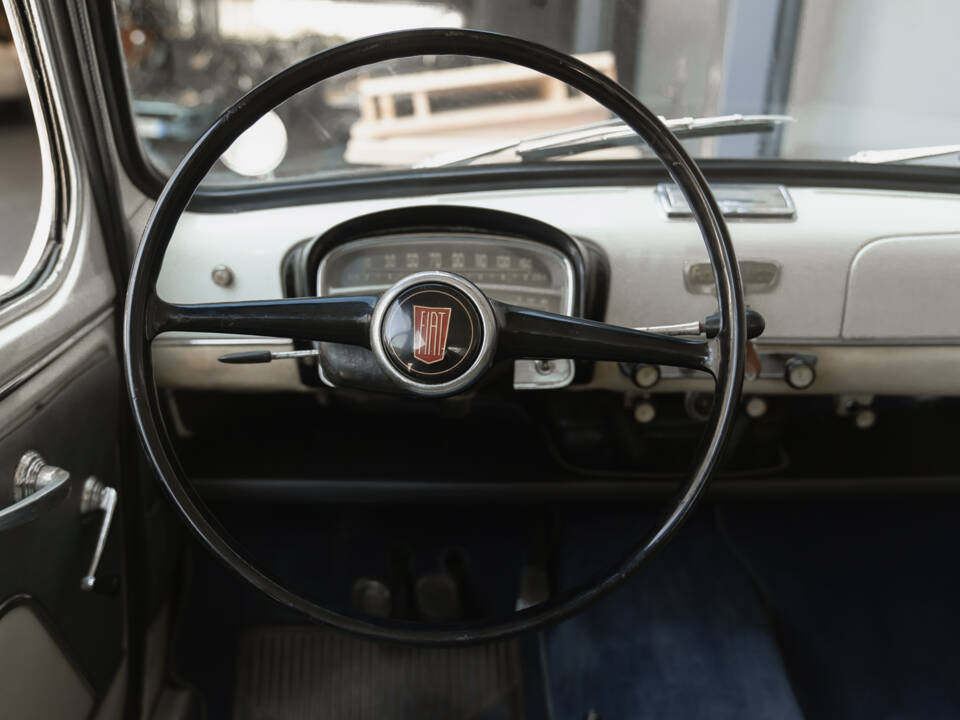Image 17/37 of FIAT 1100-103 E TV (1957)