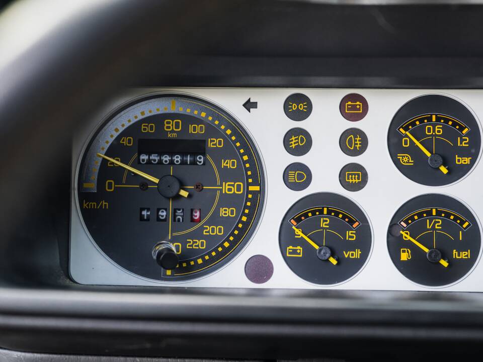 Bild 65/71 von Lancia Delta HF Integrale Evoluzione II (1994)