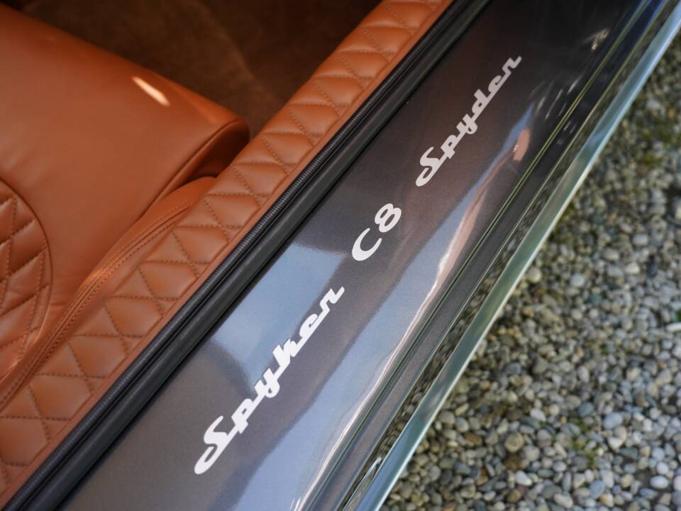 Image 15/21 of Spyker C8 Spyder (2006)