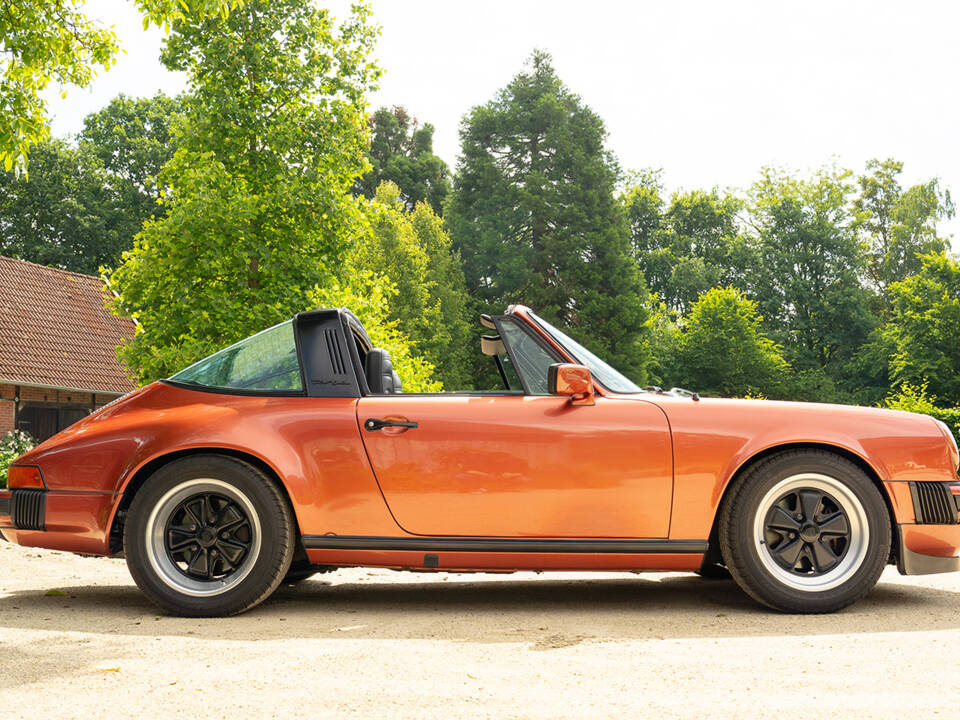 Image 15/90 of Porsche 911 Carrera 3.0 (1977)