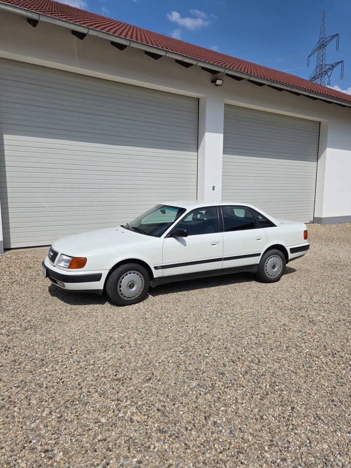 Image 1/14 of Audi 100 - 2.3E (1993)