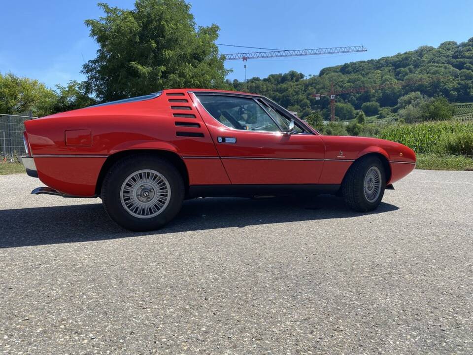 Image 4/8 of Alfa Romeo Montreal (1973)
