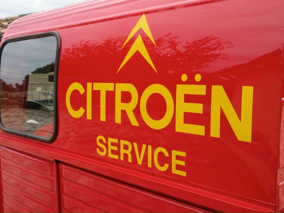 Bild 7/42 von Citroën AK 350 (1978)