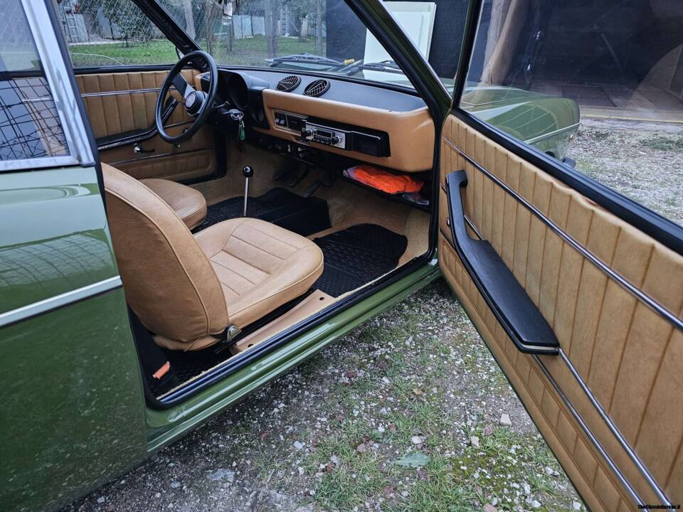 Bild 32/57 von FIAT 128 Moretti Coupé (1972)