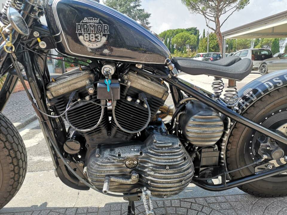 Image 13/32 of Harley-Davidson Sportster XL 883 (1993)