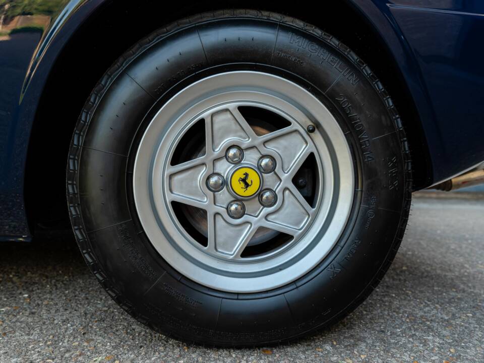 Image 5/50 of Ferrari Dino 308 GT4 (1977)