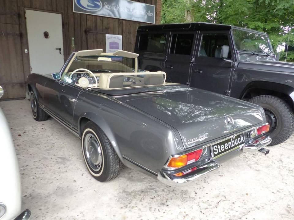 Mercedes-Benz 280 SL Roadster (W 113) 1969