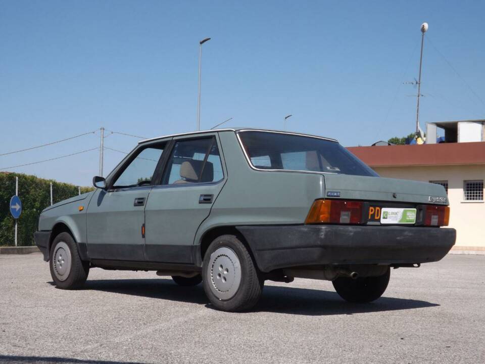 Image 11/50 of FIAT Regata 70 S (1984)