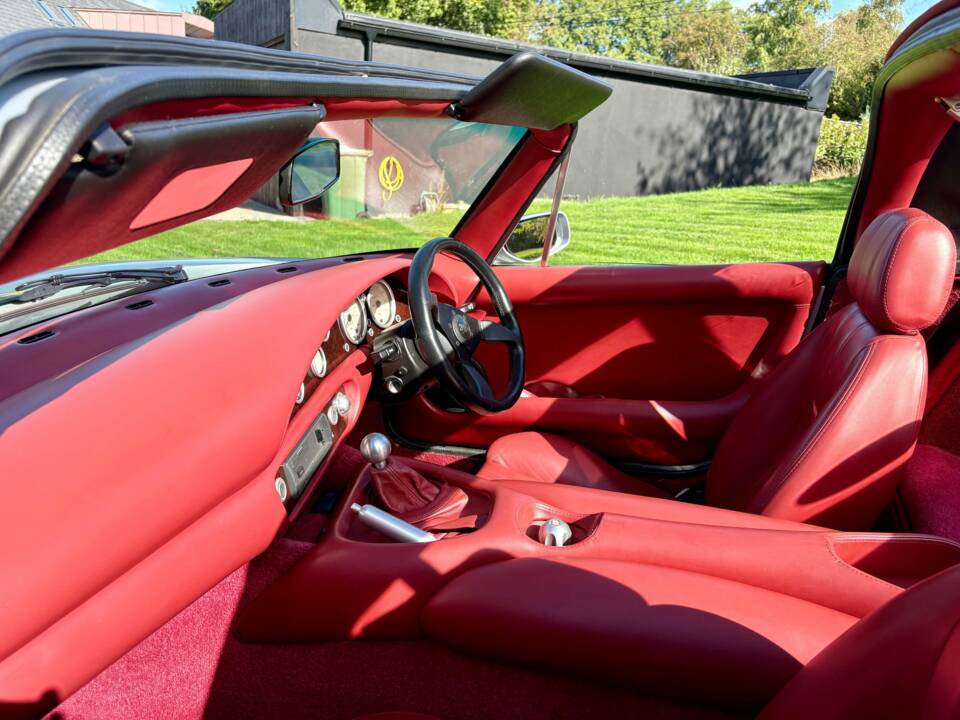 Image 42/54 of TVR Chimaera 4.5 (1998)
