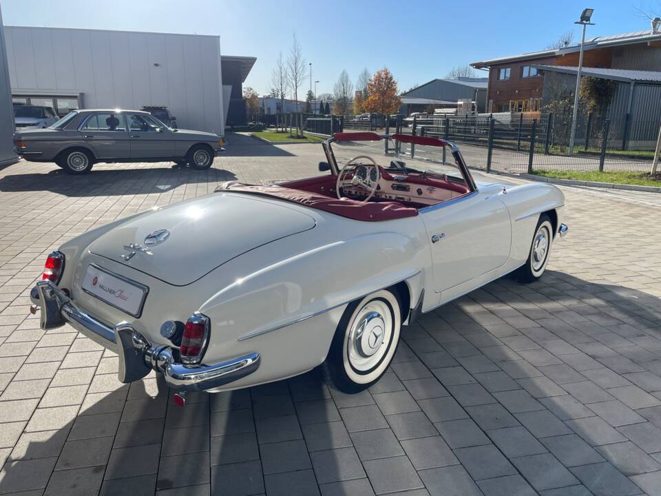 Image 6/28 of Mercedes-Benz 190 SL (1958)