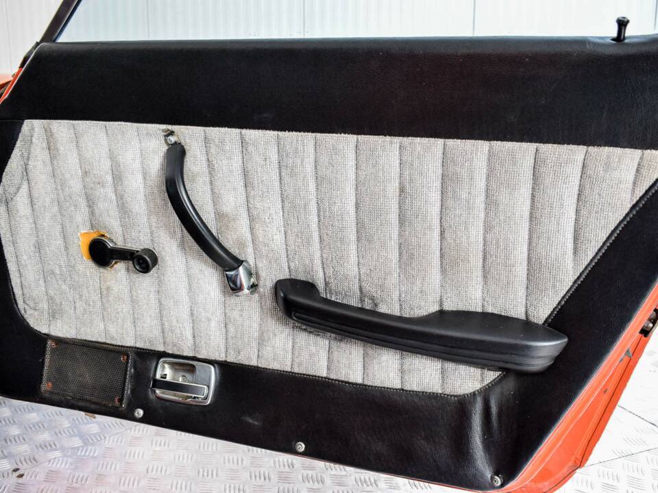 Image 46/50 of Datsun 240 Z (1971)