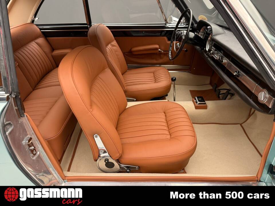 Image 13/15 of Lancia Flaminia Coupe Pininfarina 3B (1964)