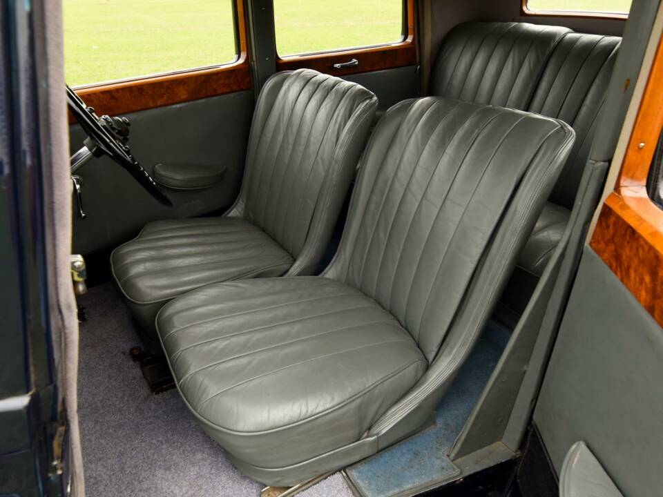 Immagine 35/50 di Rolls-Royce 20/25 HP Sport Saloon (1934)