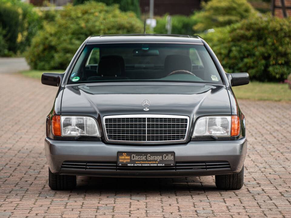 Image 6/54 of Mercedes-Benz 500 SEL (1992)