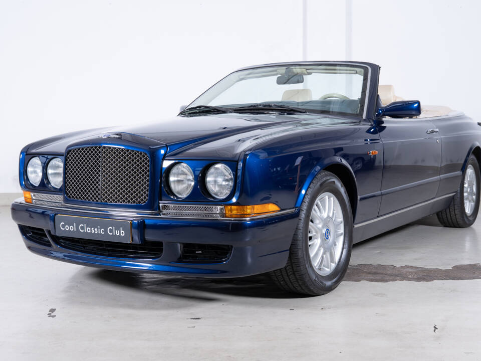 Afbeelding 1/31 van Bentley Azure (1999)
