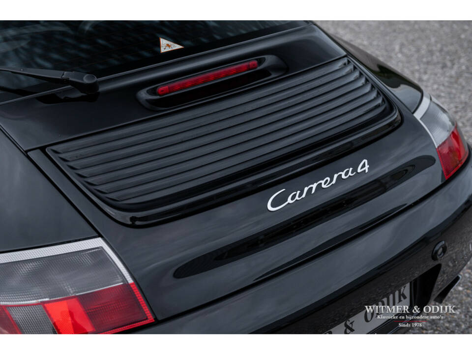 Afbeelding 16/29 van Porsche 911 Carrera (1999)