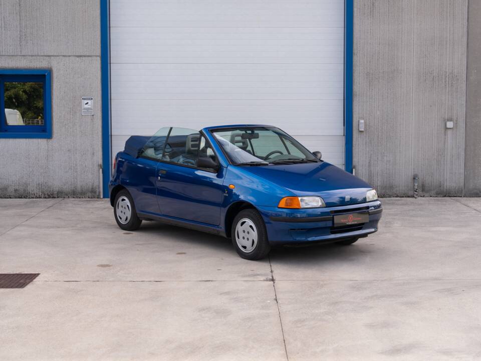 Image 23/99 of FIAT Punto 60 (1994)