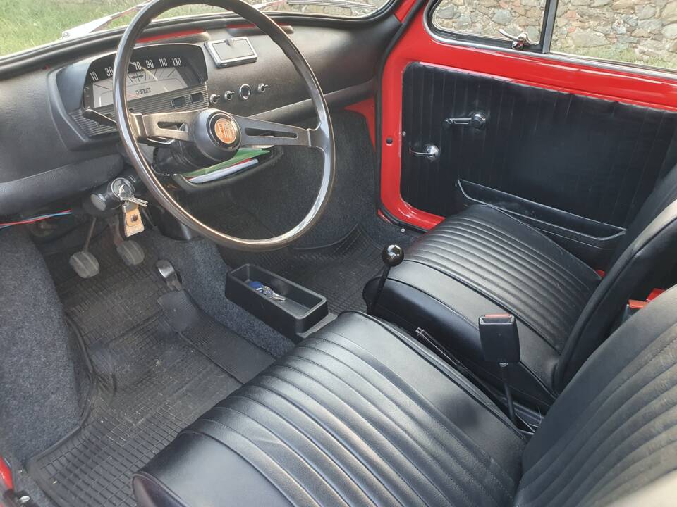 Image 12/24 de FIAT 500 L (1971)