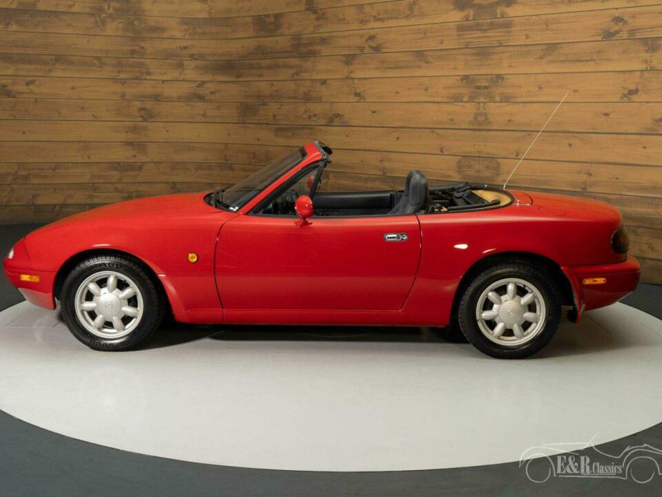 Imagen 8/19 de Mazda MX-5 1.6 (1993)