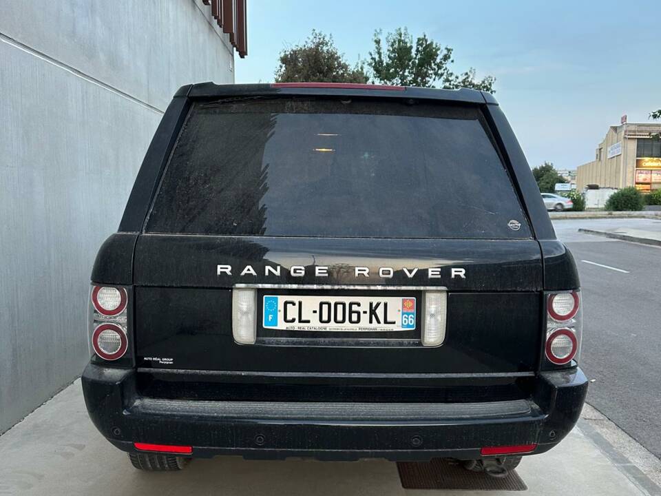 Bild 6/12 von Land Rover Range Rover 4.4 TDV8 Vogue SE (2012)