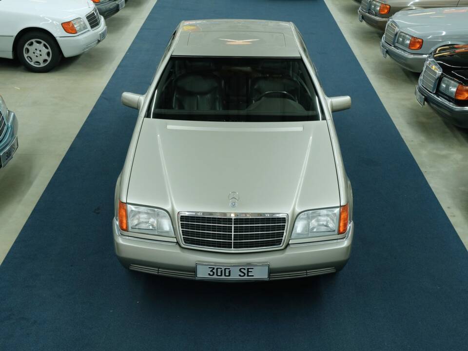 Bild 3/50 von Mercedes-Benz 300 SE (1992)