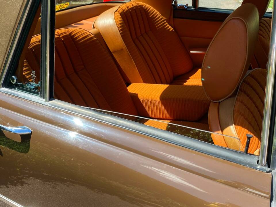 Bild 10/18 von Rover 3500 S (1974)