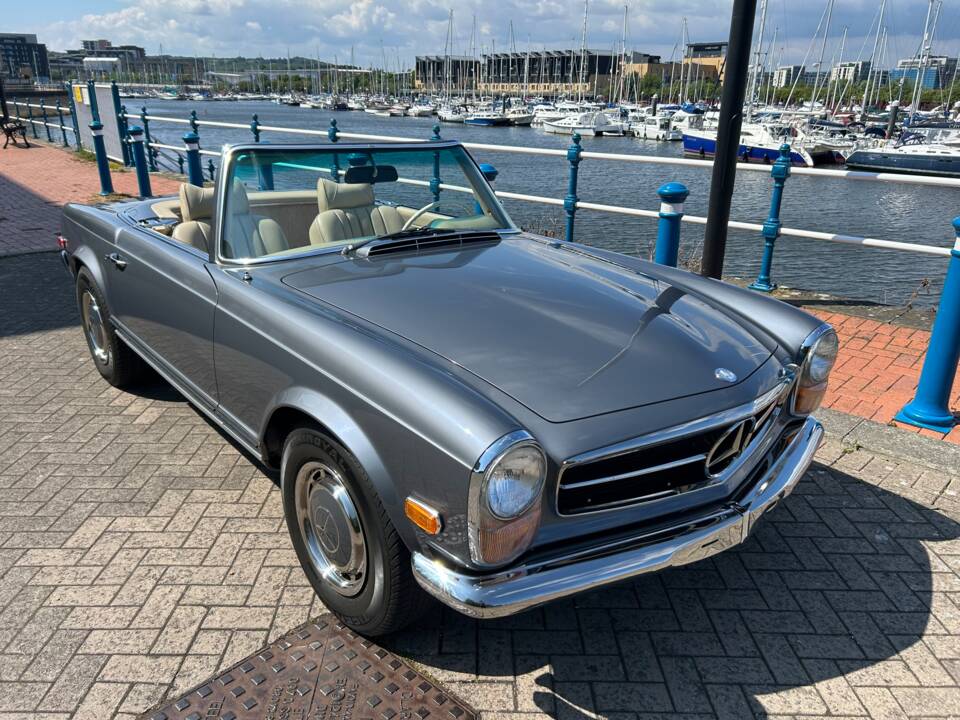 Afbeelding 26/39 van Mercedes-Benz 280 SL (1971)