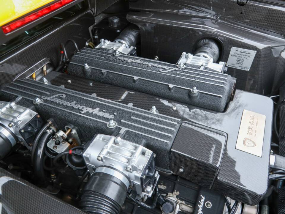 Immagine 47/50 di Lamborghini Murciélago (2002)