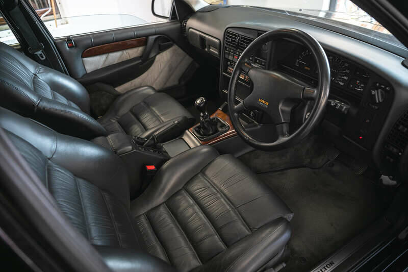 Bild 2/50 von Vauxhall Lotus Carlton 3.6 (1993)