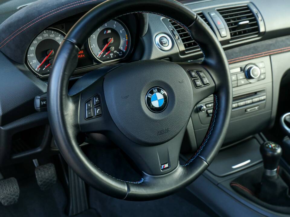 Imagen 19/50 de BMW 1 Series M Coupé (2012)