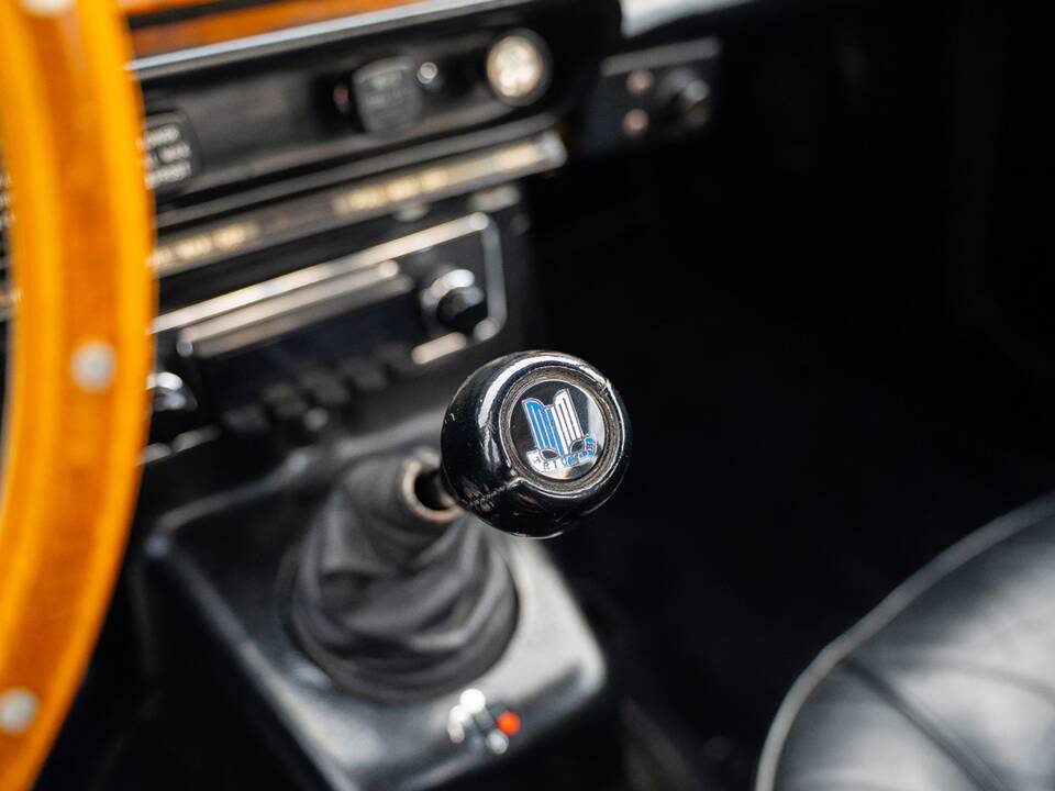 Immagine 29/36 di Triumph TR 6 (1974)