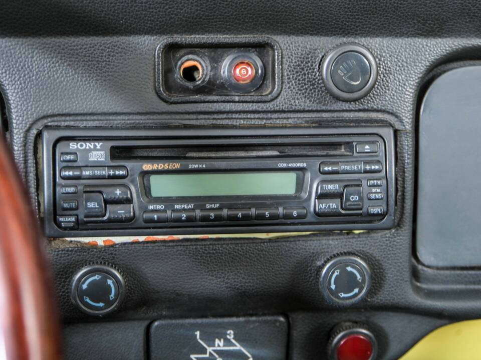 Immagine 20/50 di Volkswagen Käfer 1302 (1971)