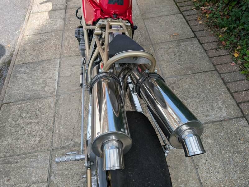 Image 25/30 of Ducati DUMMY (1998)