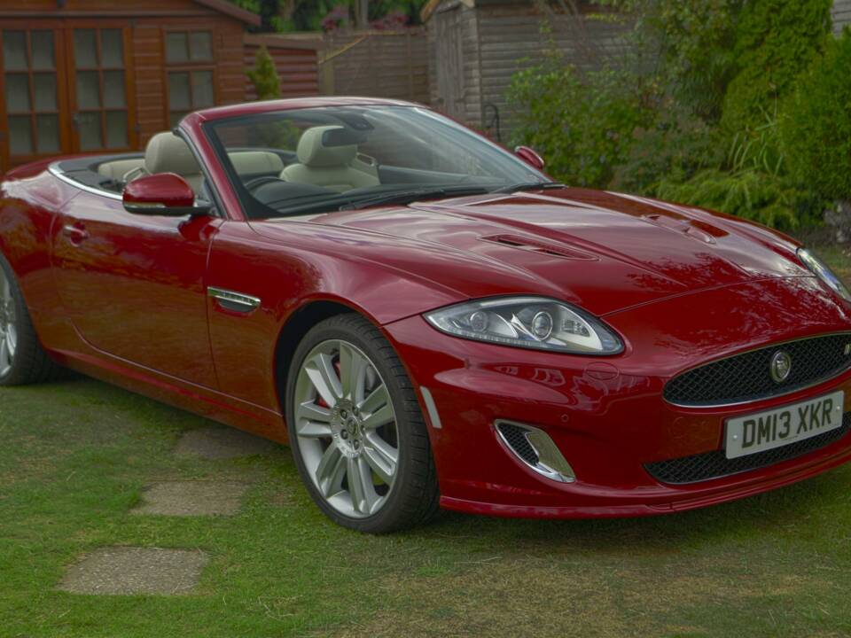 Image 3/50 of Jaguar XKR (2013)