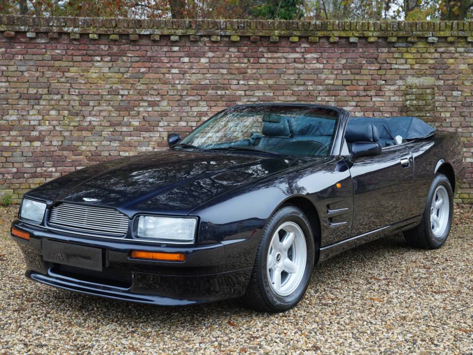 Image 7/50 of Aston Martin Virage Volante (1994)