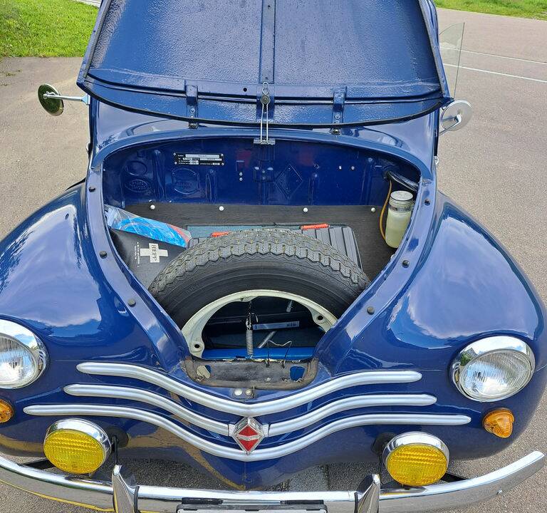 Bild 4/8 von Renault 4 CV (1957)