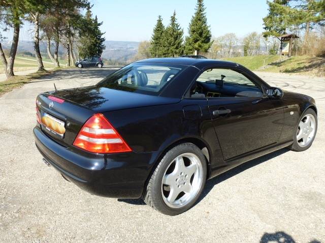 Image 27/53 of Mercedes-Benz SLK 230 Kompressor (1999)