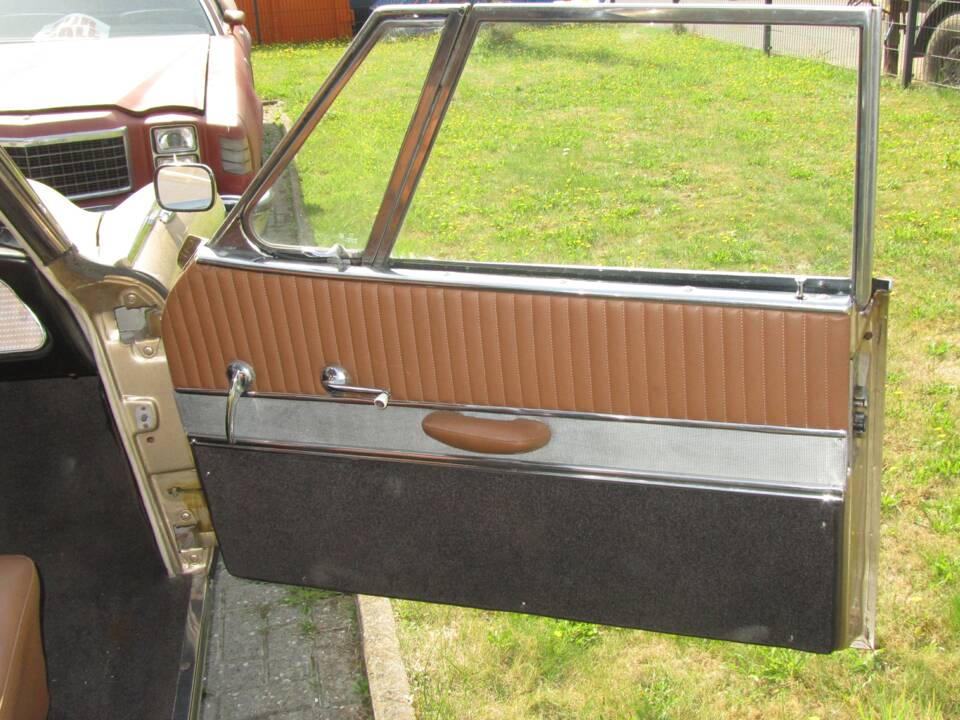 Afbeelding 14/77 van Studebaker GT Hawk (1963)