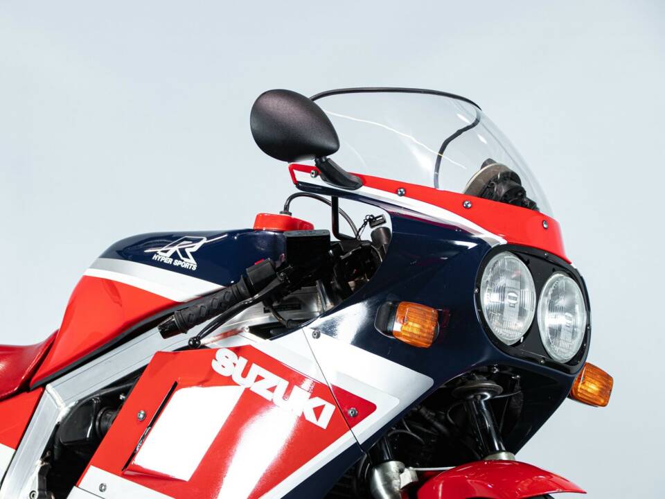 Afbeelding 33/50 van Egli-Suzuki GSX-R 1100 (1986)