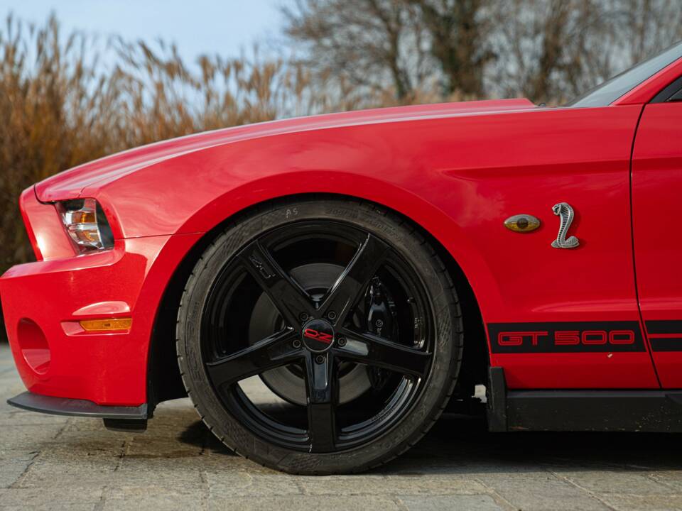Image 31/50 of Ford Mustang Shelby GT 500 (2011)