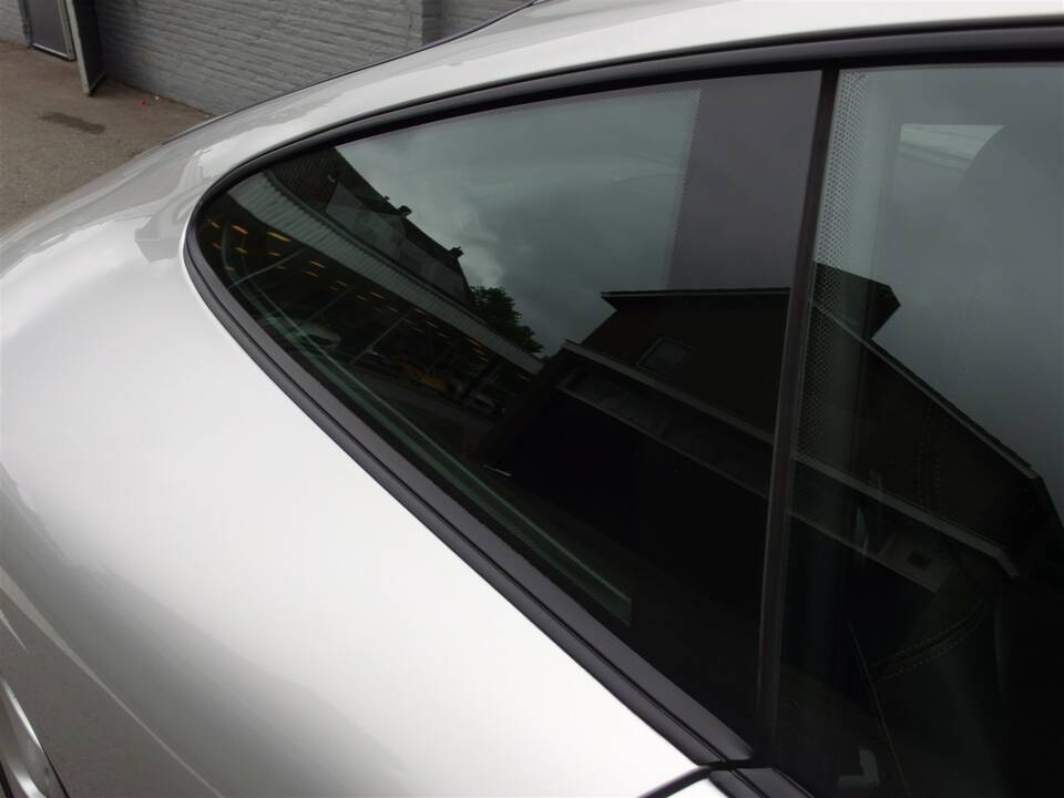 Bild 29/100 von Porsche 911 Carrera 4S (2002)