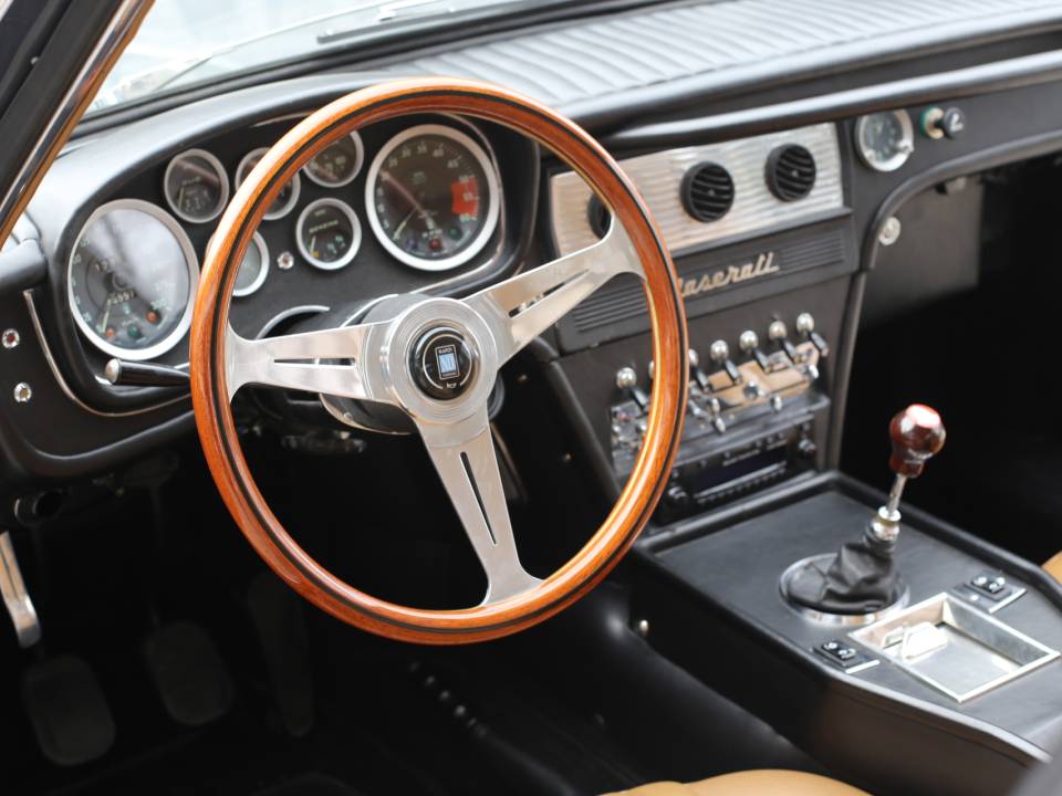 Bild 20/50 von Maserati Sebring 4000 GTiS (1966)