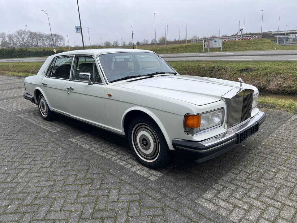 Image 1/8 of Rolls-Royce Silver Spur (1986)